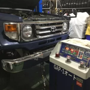 ランクル　HZJ76V　ATF圧送交換のサムネイル